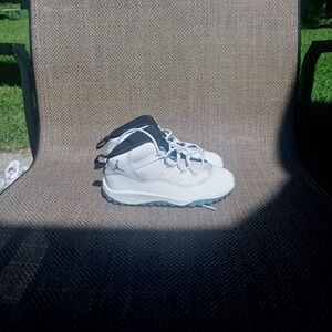 Kids Nike Air Jordan 11 Legend Blue (TD) Size 10C Athletic Shoes